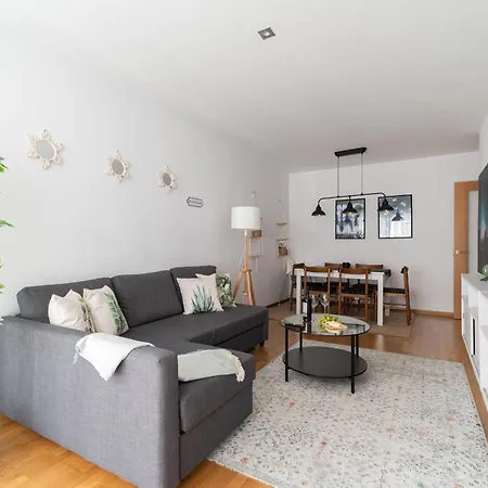 Gran Con Parking By Panama Comarca de Vigo