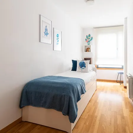 Gran Con Parking By Panama * Comarca de Vigo